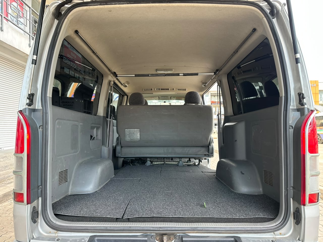 HIACE VAN SUPER GL thumbnail 6